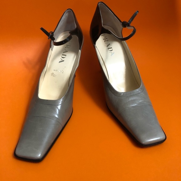 Prada 2000s Square Toe Heels Y2K gray leather - Picture 3 of 16